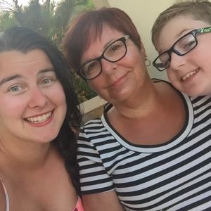 Meet your Posher, Pam